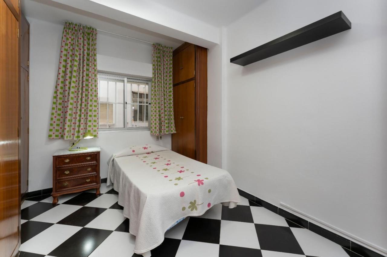 Malaga Downtown And Beach Apartment Екстер'єр фото